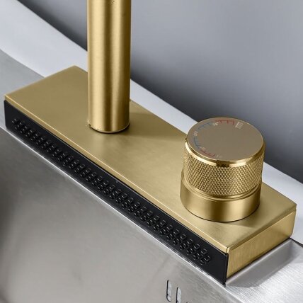 CONOR BRUSH GOLD virtuvės maišytuvas 10 CONOR BRUSH GOLD virtuvės maišytuvas 10