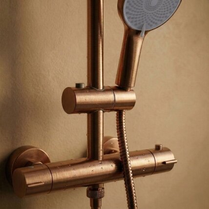 Dušo komplektas be čiaupo su termostatu Lungo Copper Brush 3 Dušo komplektas be čiaupo su termostatu Lungo Copper Brush 3
