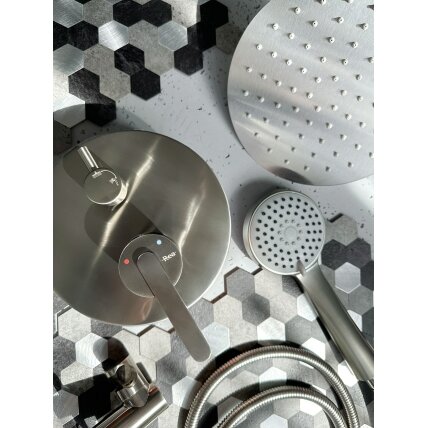 Įleidžiamas dušo komplektas Ontario Brush Nickel + BOX 4 Įleidžiamas dušo komplektas Ontario Brush Nickel + BOX 4