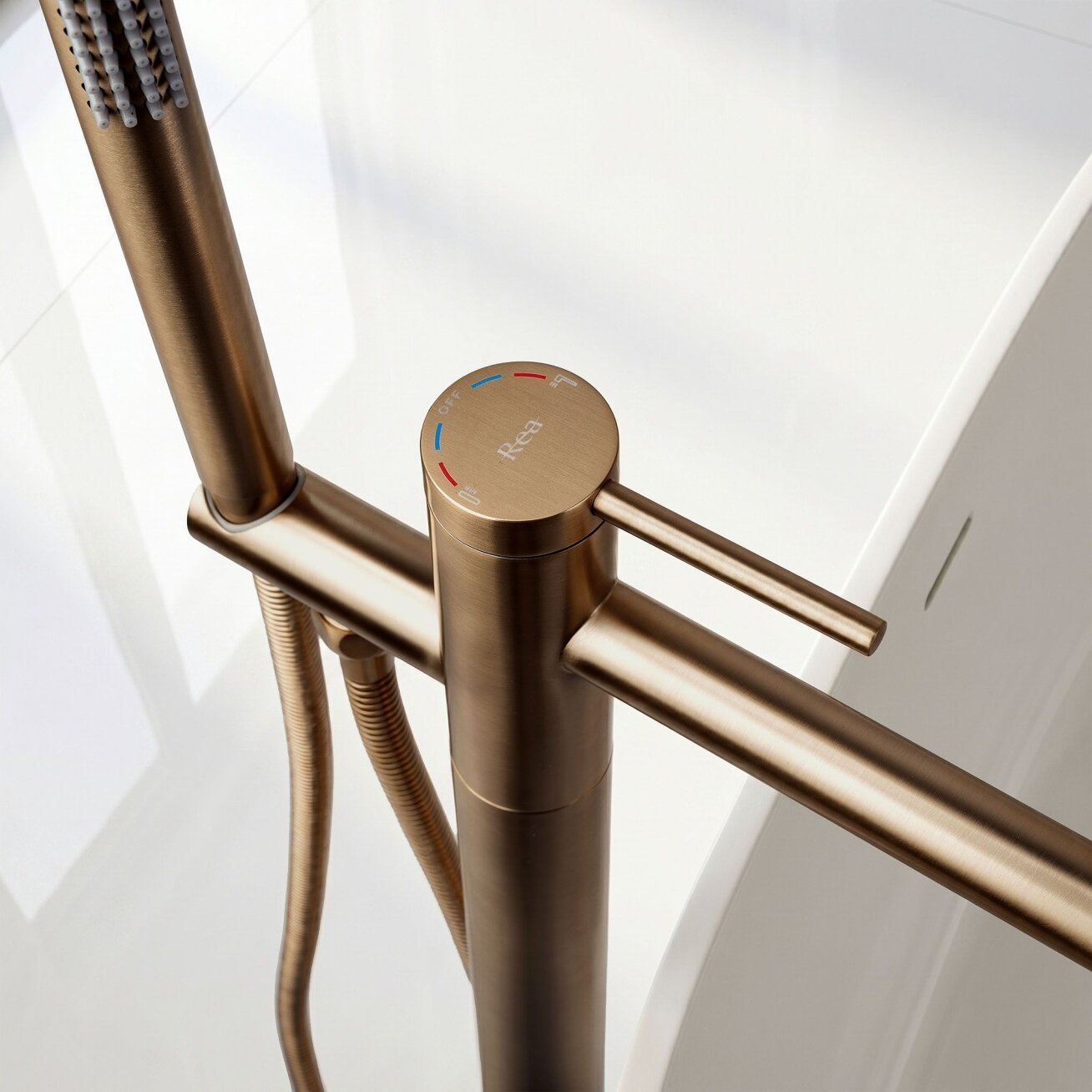 Maišytuvas laisvai stovintis Clif Brush Copper 2 Maišytuvas laisvai stovintis Clif Brush Copper 2