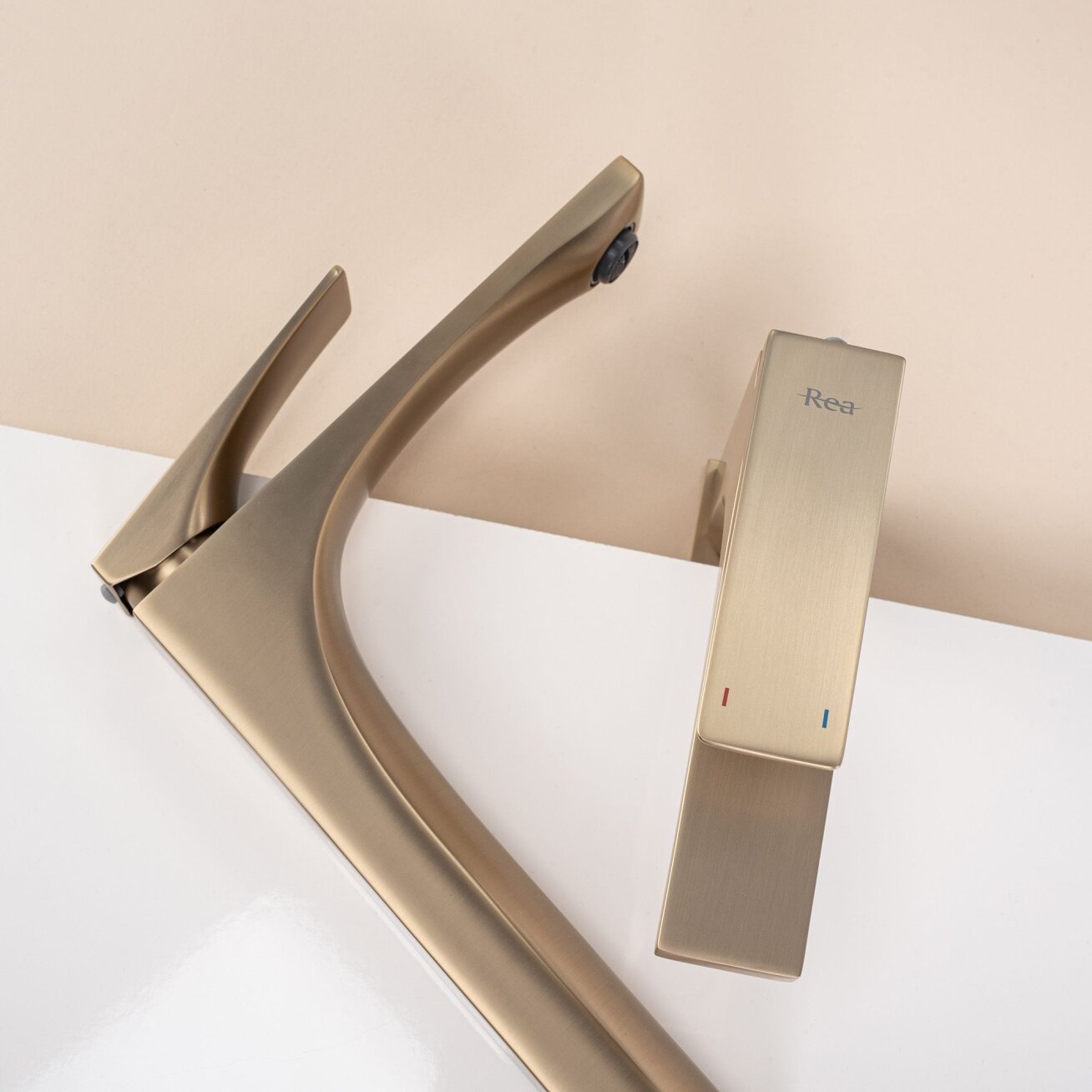 Maišytuvas praustuvui PREMIUM Joe Brush Gold low 3