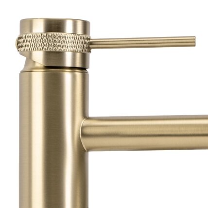 Maišytuvas praustuvui Lungo Grip Brush GOLD high Auksinis mažas 3 Maišytuvas praustuvui Lungo Grip Brush GOLD high Auksinis mažas 3