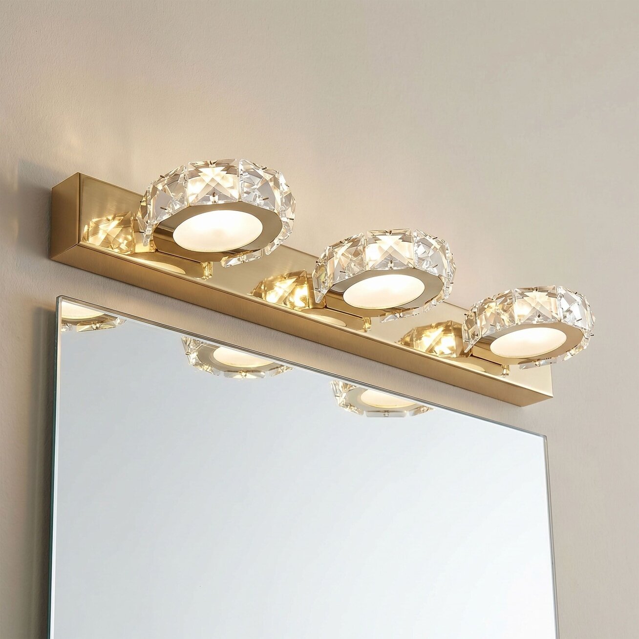 Sieninė lempa LED APP1939-3W GOLD 3 Sieninė lempa LED APP1939-3W GOLD 3