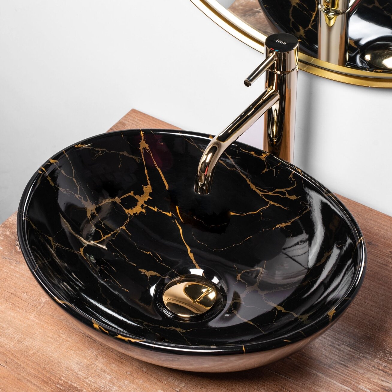STALVIRŠIO PRAUSTUVAS Sofia Juodasis Marmuras 4 STALVIRŠIO PRAUSTUVAS Sofia Juodasis Marmuras 4