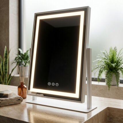 Veidrodis LED LUMI White 30x40cm 2 Veidrodis LED LUMI White 30x40cm 2