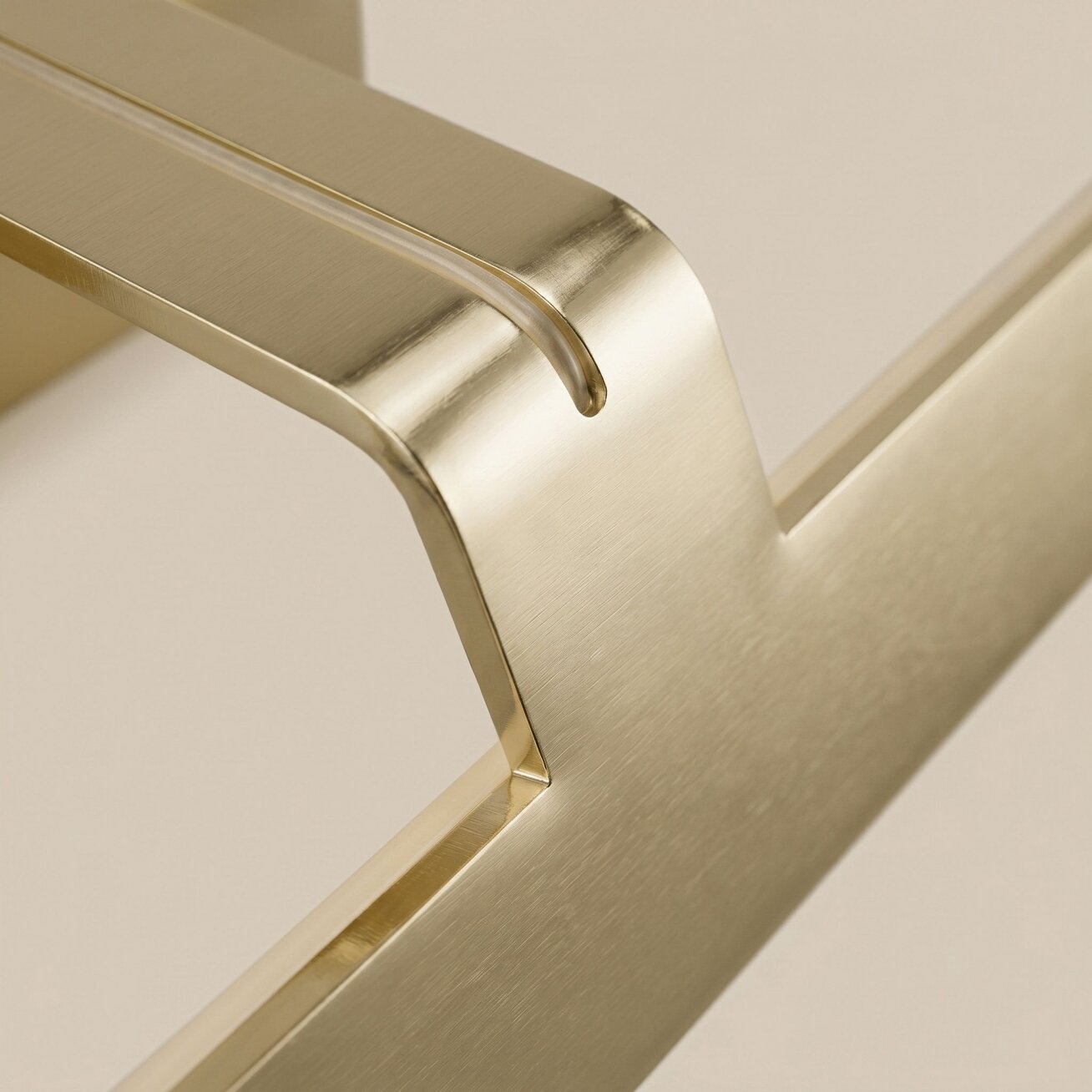 Vonios sieninis LED šviestuvas SWE004-1W 43cm GOLD 6 Vonios sieninis LED šviestuvas SWE004-1W 43cm GOLD 6