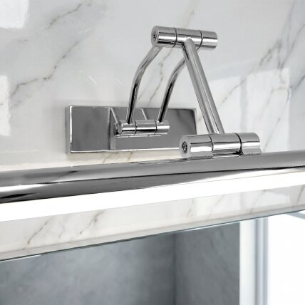 Vonios sieninis LED šviestuvas SWE017-1W 60cm Chrome 7 Vonios sieninis LED šviestuvas SWE017-1W 60cm Chrome 7